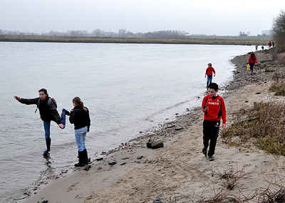 Waalstrand, Kinderen