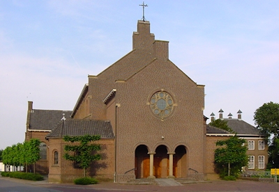 Kerk St. Victor en Gezellen - Wamel