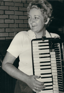 Tineke Kusters